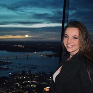 Meet your Posher, Emily